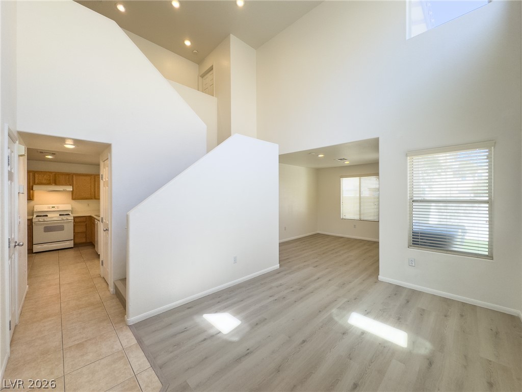 9456 Grandview Spring Avenue Las Vegas NV 89166