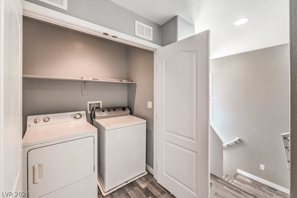 10456 Highlands River Street Las Vegas NV 89141