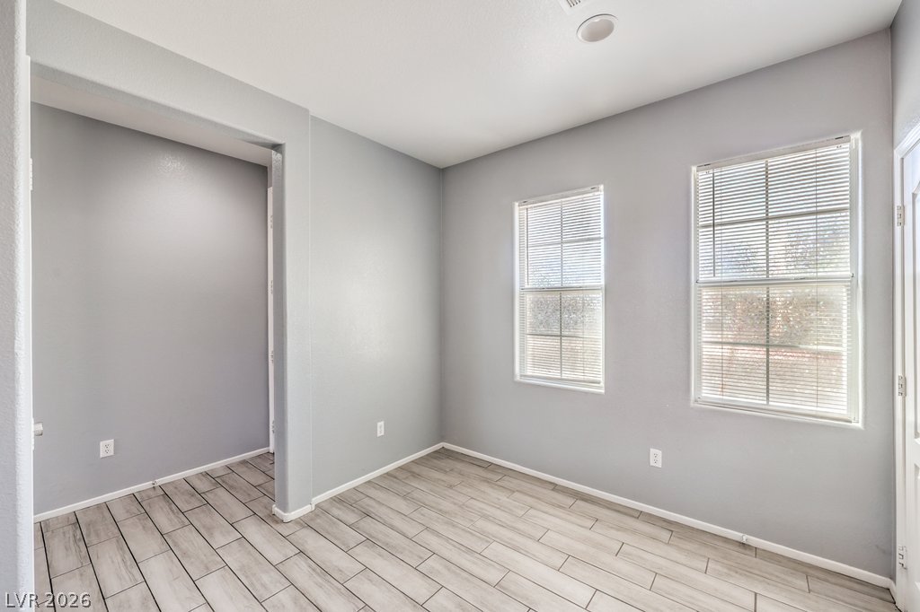 10456 Highlands River Street Las Vegas NV 89141