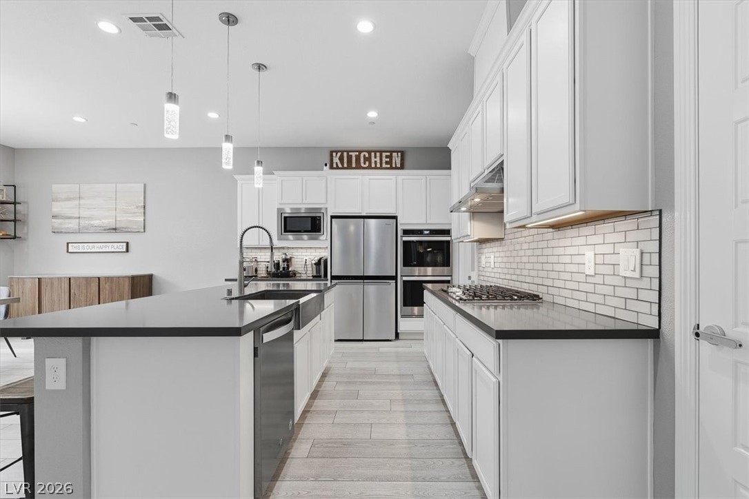 2562 Millburn Avenue Henderson NV 89044