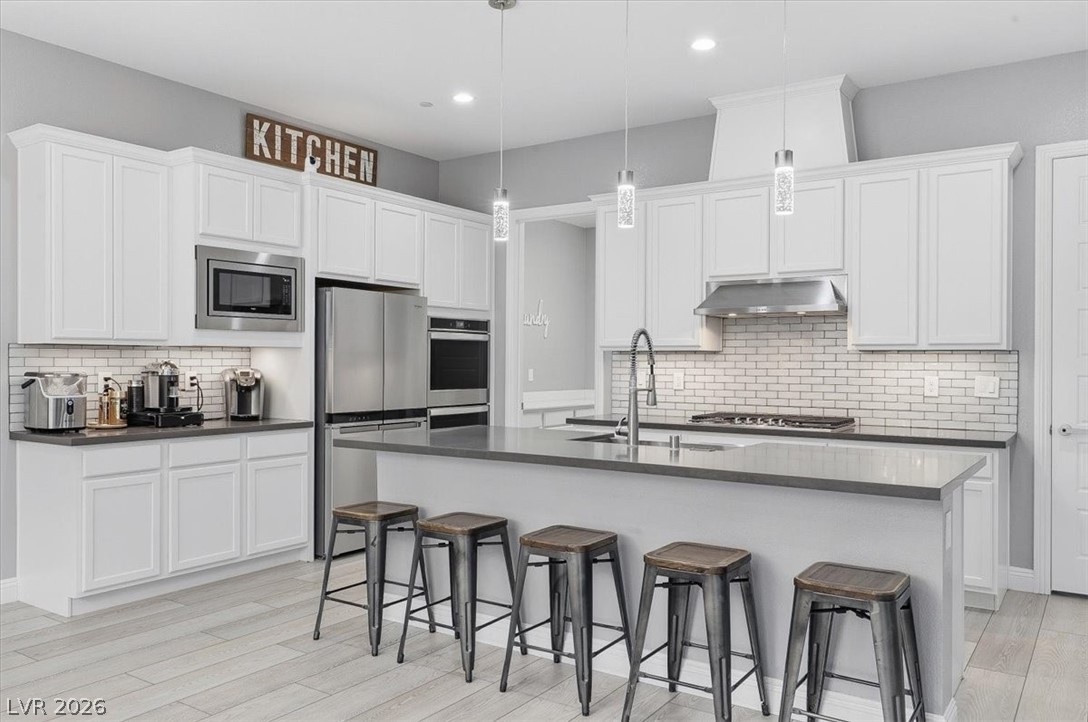 2562 Millburn Avenue Henderson NV 89044