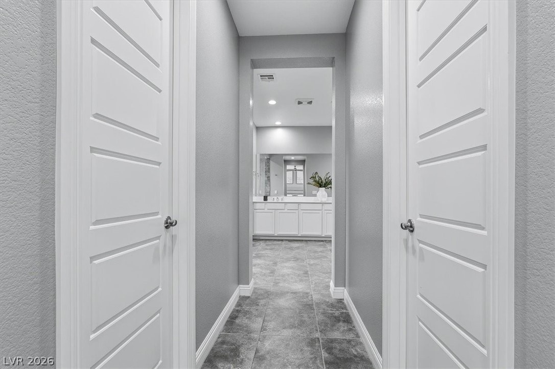 2562 Millburn Avenue Henderson NV 89044