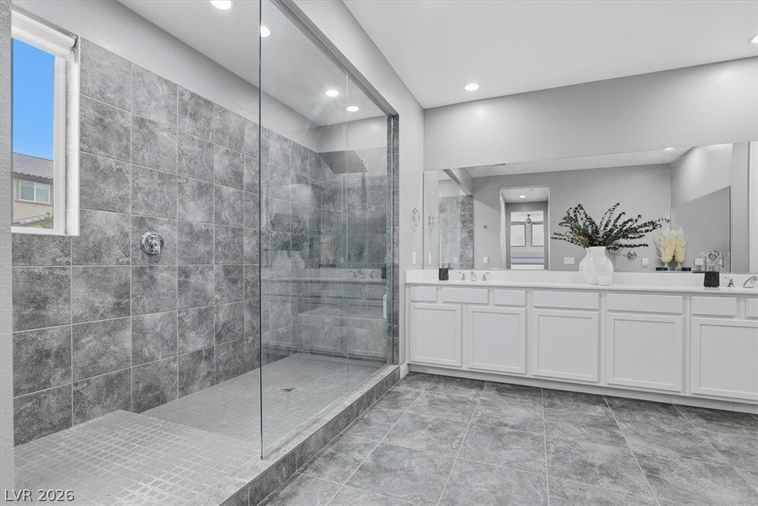2562 Millburn Avenue Henderson NV 89044