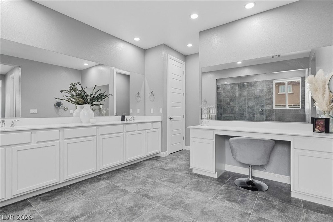 2562 Millburn Avenue Henderson NV 89044