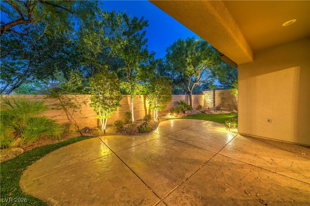 4 Emerald Dunes Circle Henderson NV 89052