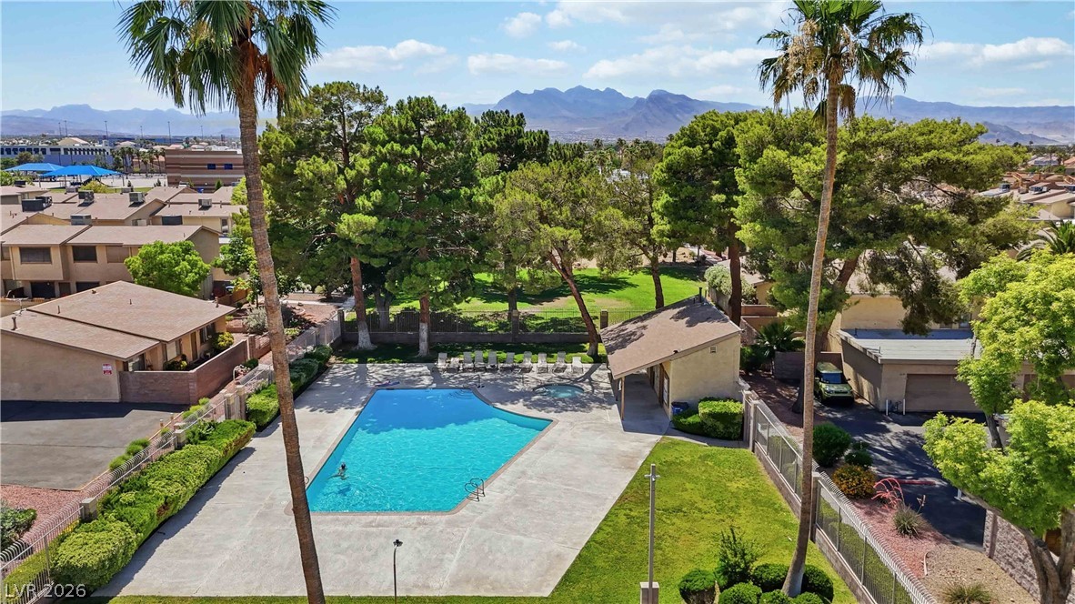 2209 Short Pine Drive Las Vegas NV 89108