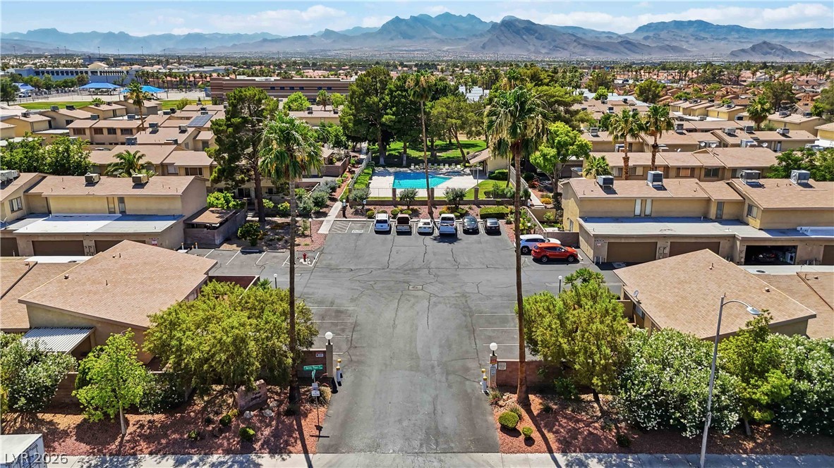 2209 Short Pine Drive Las Vegas NV 89108