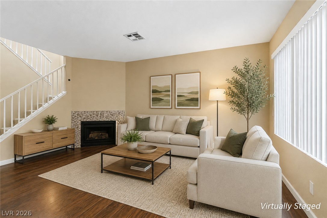 2209 Short Pine Drive Las Vegas NV 89108