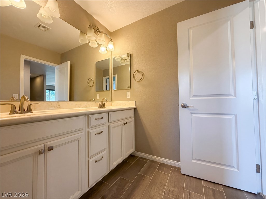 6586 Dolian Creek Street Las Vegas NV 89148