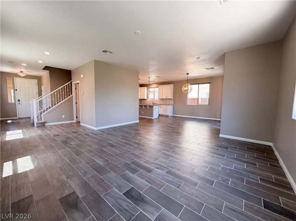 6586 Dolian Creek Street Las Vegas NV 89148