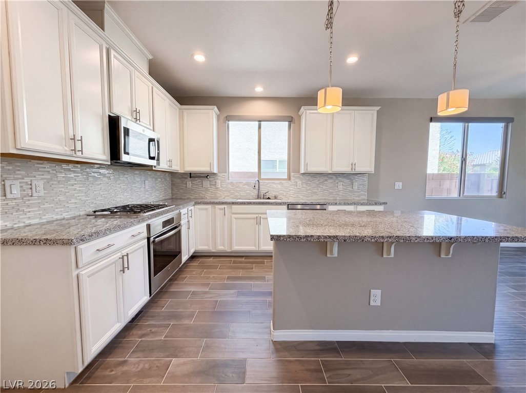 6586 Dolian Creek Street Las Vegas NV 89148