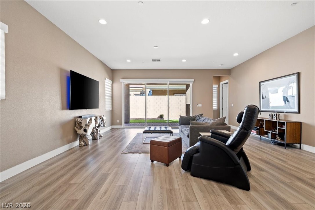 10142 Tree Blossom Avenue Las Vegas NV 89166