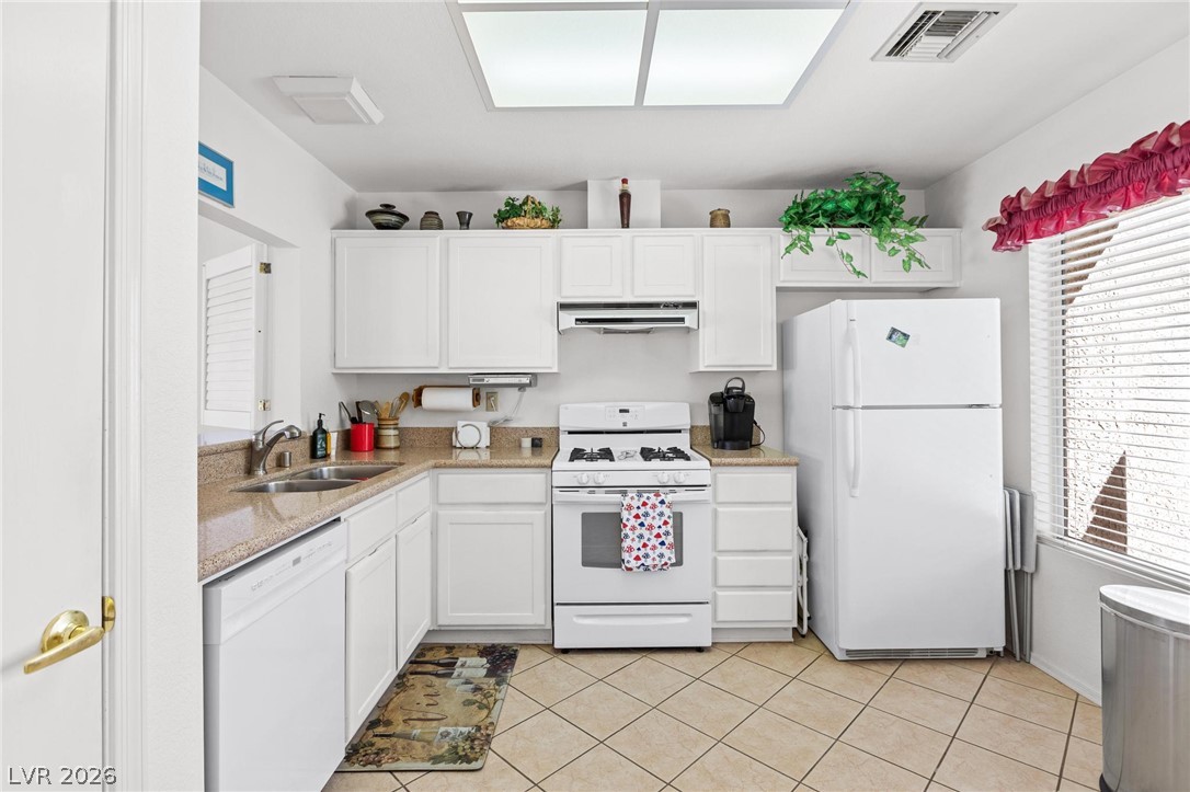 2401 East Dove Valley Court Las Vegas NV 89134