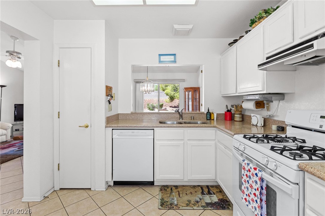 2401 East Dove Valley Court Las Vegas NV 89134