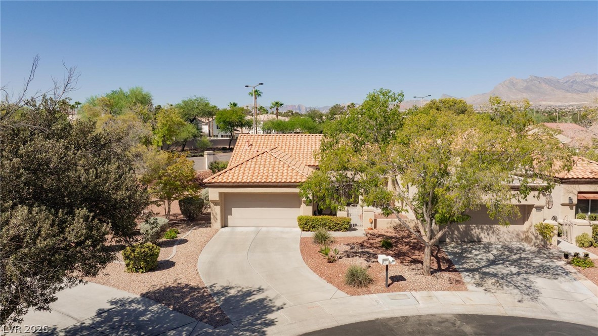 2401 East Dove Valley Court Las Vegas NV 89134