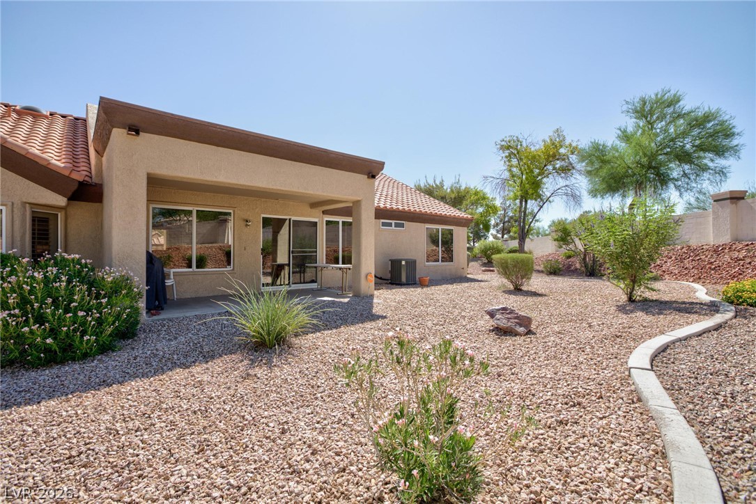 2401 East Dove Valley Court Las Vegas NV 89134