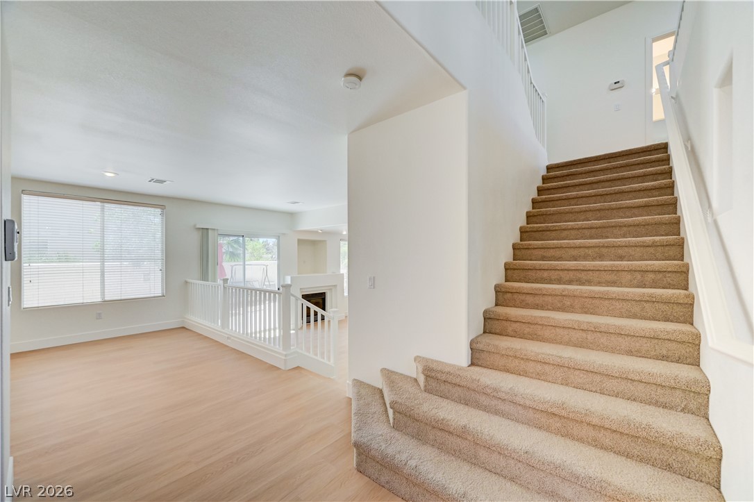 356 Lakewood Garden Drive Las Vegas NV 89148