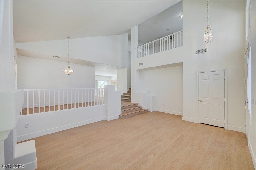 356 Lakewood Garden Drive Las Vegas NV 89148