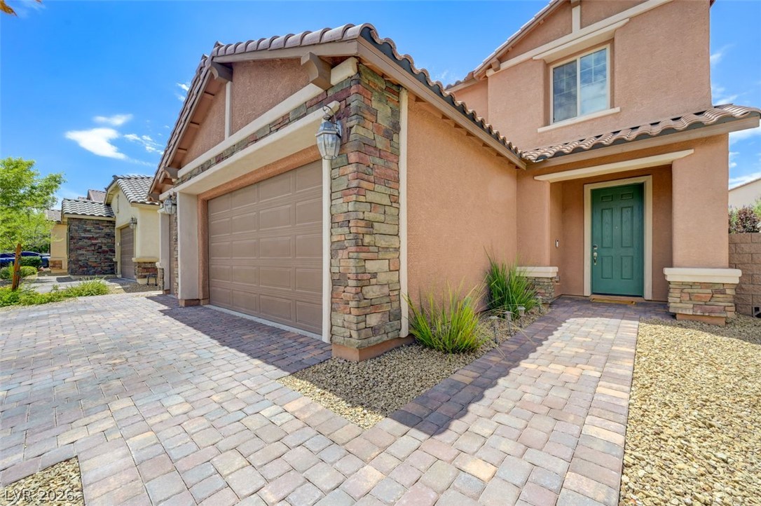 6221 Canterbury Field Road Las Vegas NV 89113