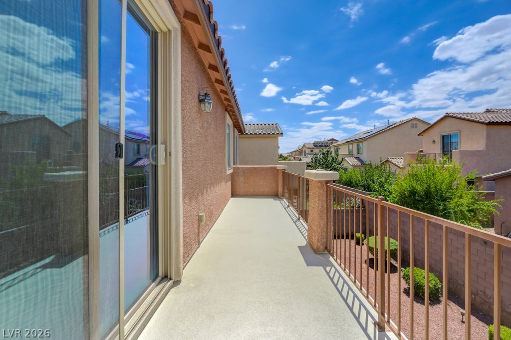 6221 Canterbury Field Road Las Vegas NV 89113