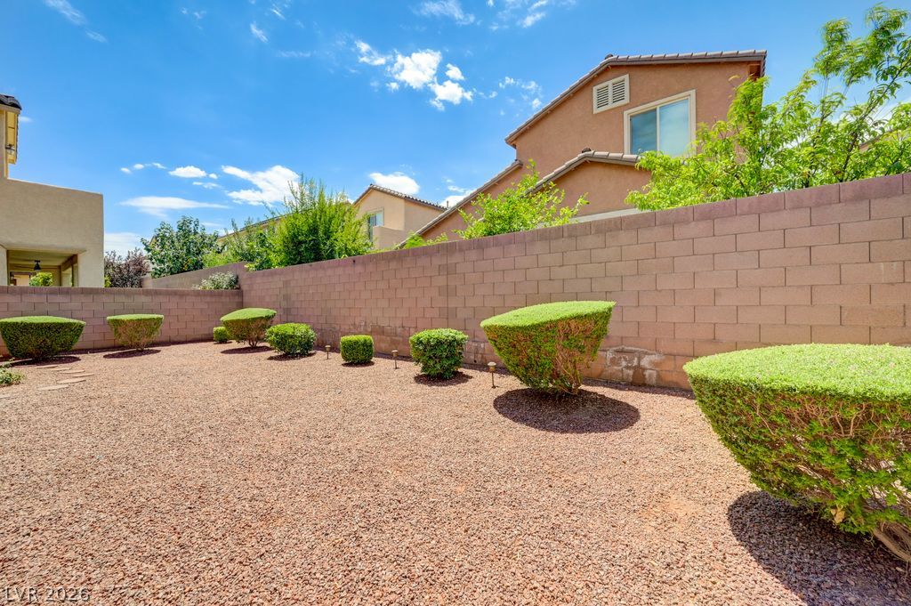 6221 Canterbury Field Road Las Vegas NV 89113