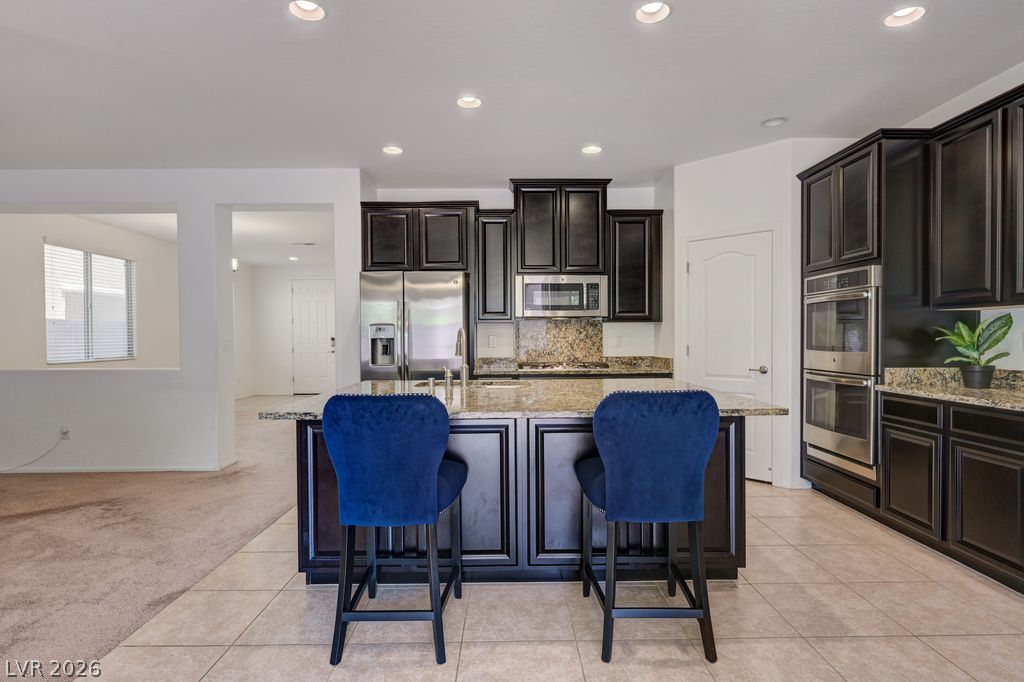 6221 Canterbury Field Road Las Vegas NV 89113