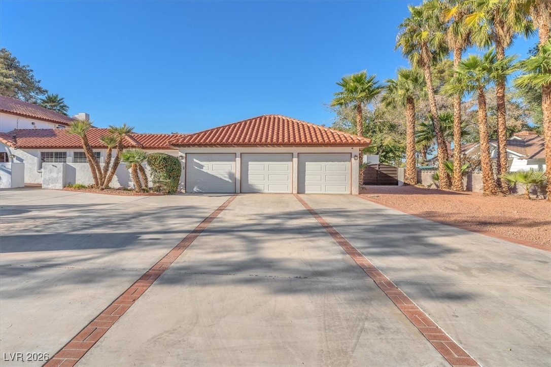 2868 Vista Del Sol Avenue Las Vegas NV 89120