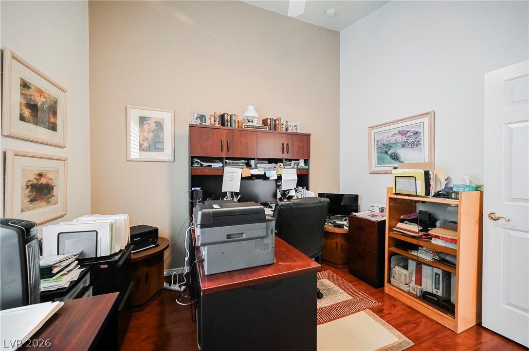 8636 Highland View Las Vegas NV 89145