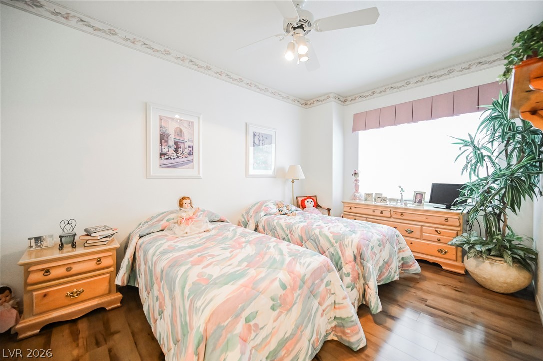 8636 Highland View Las Vegas NV 89145