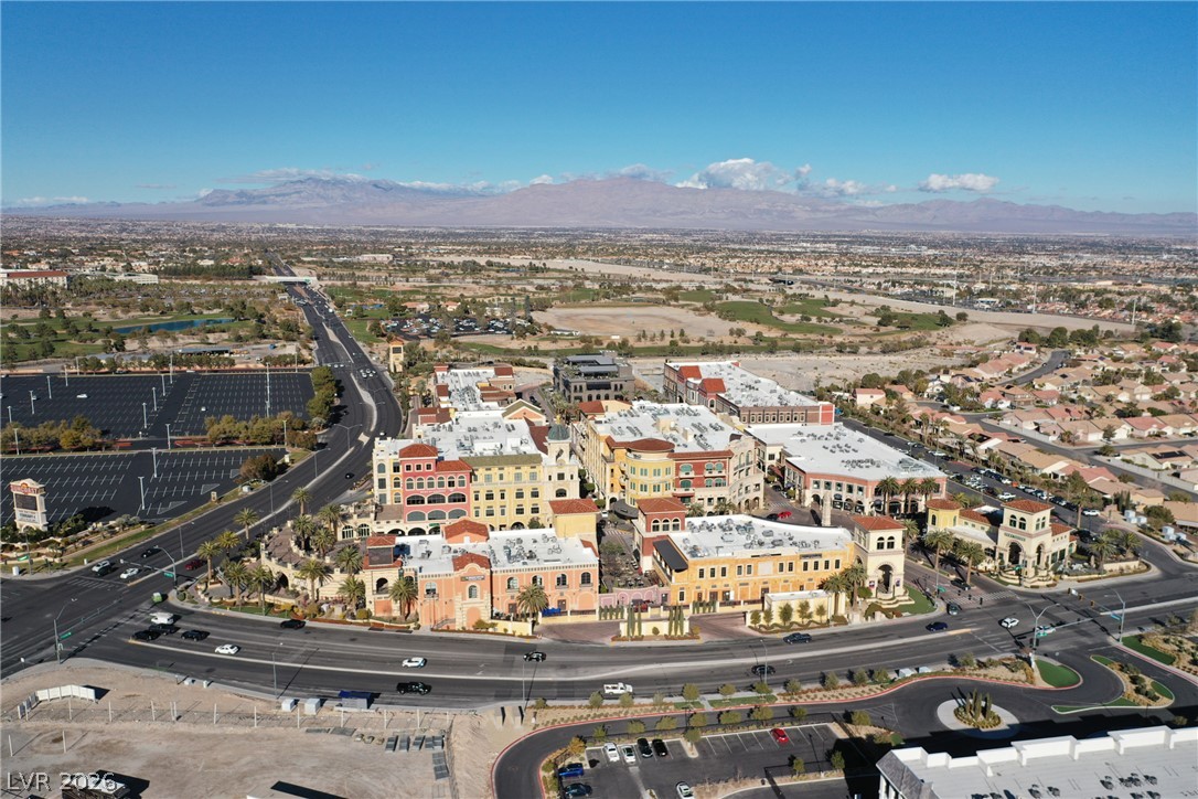 8636 Highland View Las Vegas NV 89145
