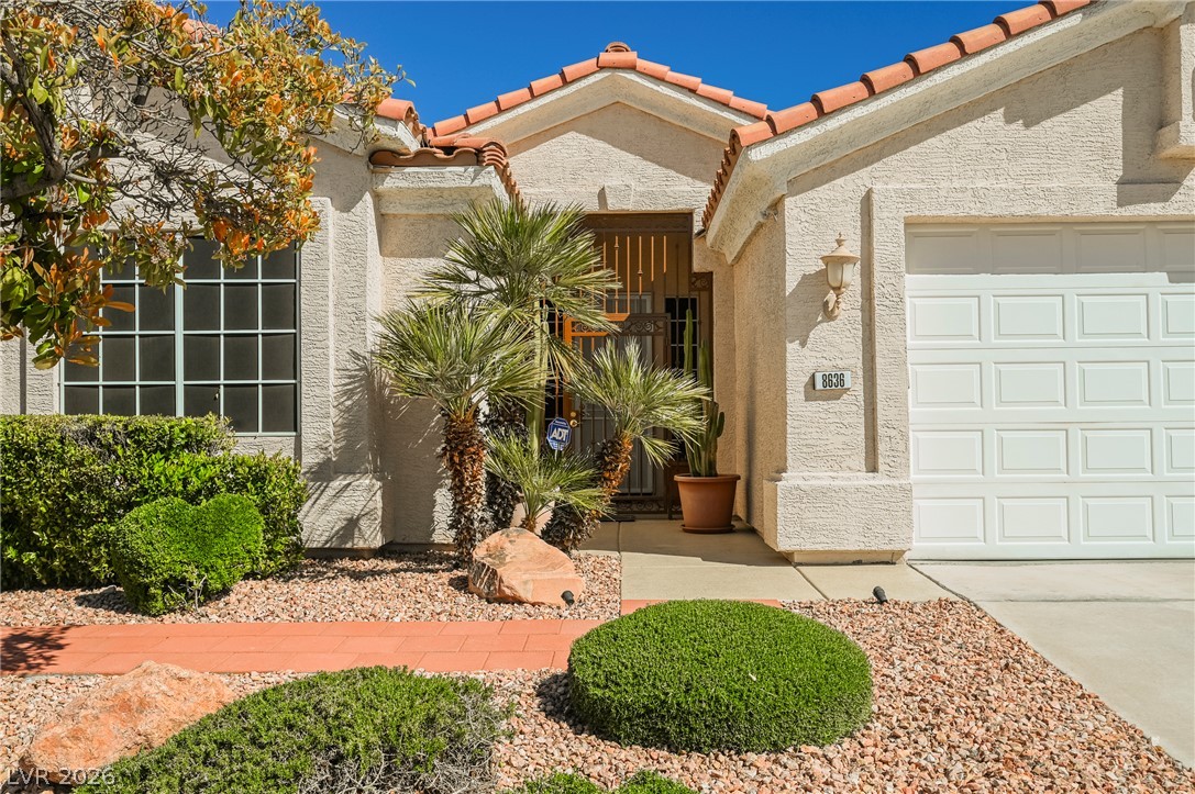 8636 Highland View Las Vegas NV 89145