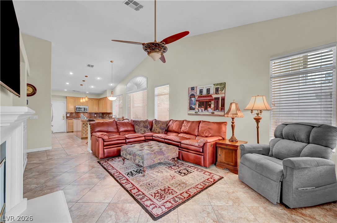 8421 Willow Point Court Las Vegas NV 89128