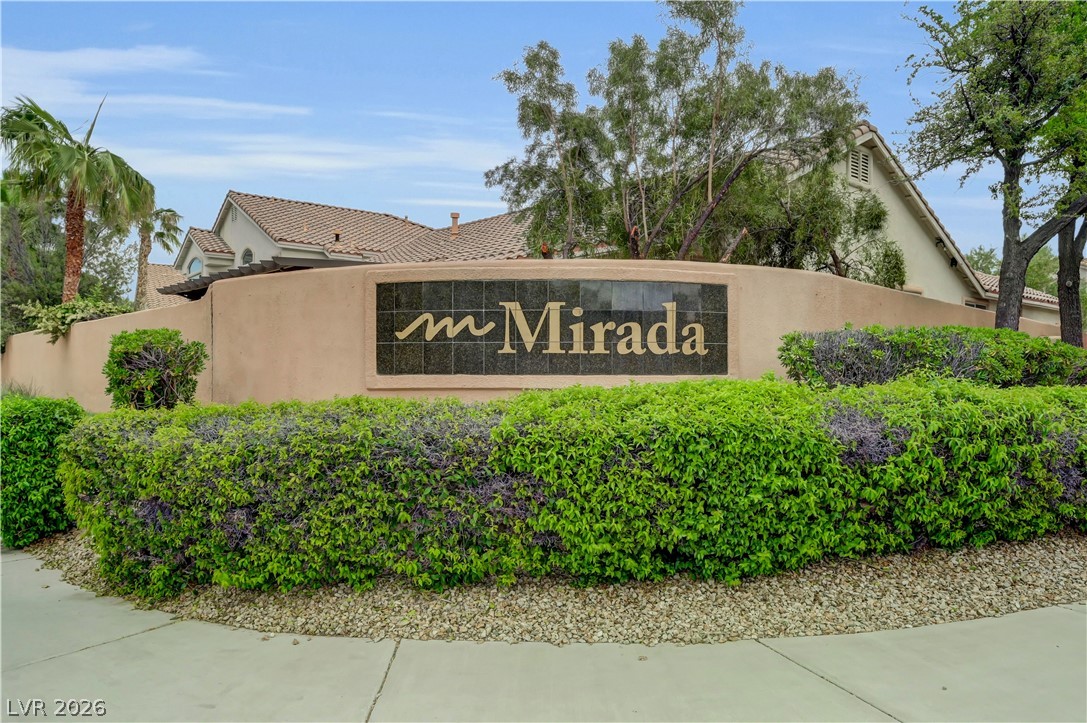 8421 Willow Point Court Las Vegas NV 89128