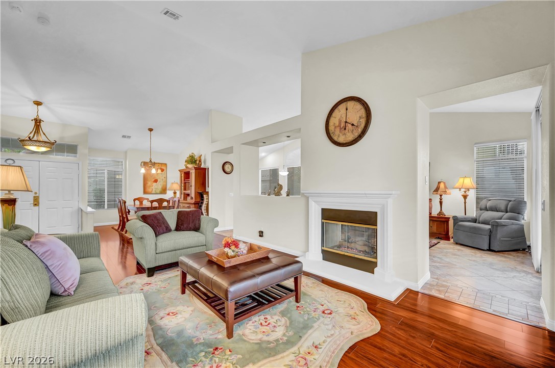 8421 Willow Point Court Las Vegas NV 89128