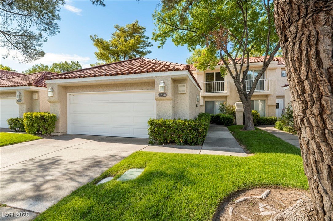 6976 Emerald Springs Lane Las Vegas NV 89113
