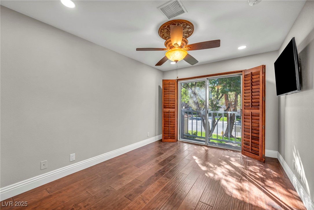 6976 Emerald Springs Lane Las Vegas NV 89113