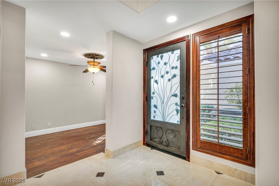 6976 Emerald Springs Lane Las Vegas NV 89113