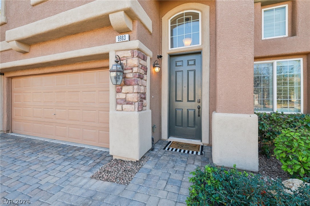 9983 Willowbrook Pond Road Las Vegas NV 89148