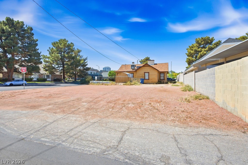 529 South 9th Street Las Vegas NV 89101