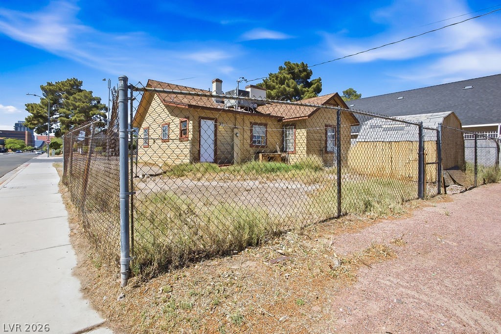 529 South 9th Street Las Vegas NV 89101