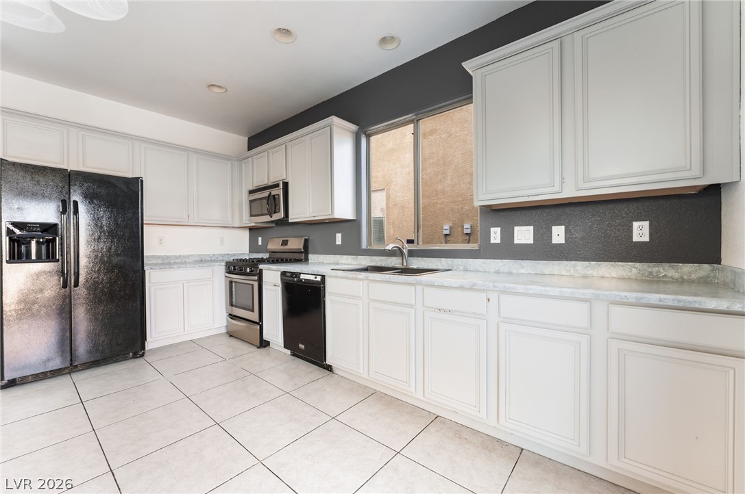 8512 Sweet Cedar Avenue Las Vegas NV 89143