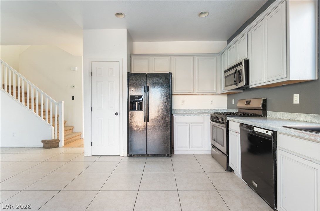 8512 Sweet Cedar Avenue Las Vegas NV 89143