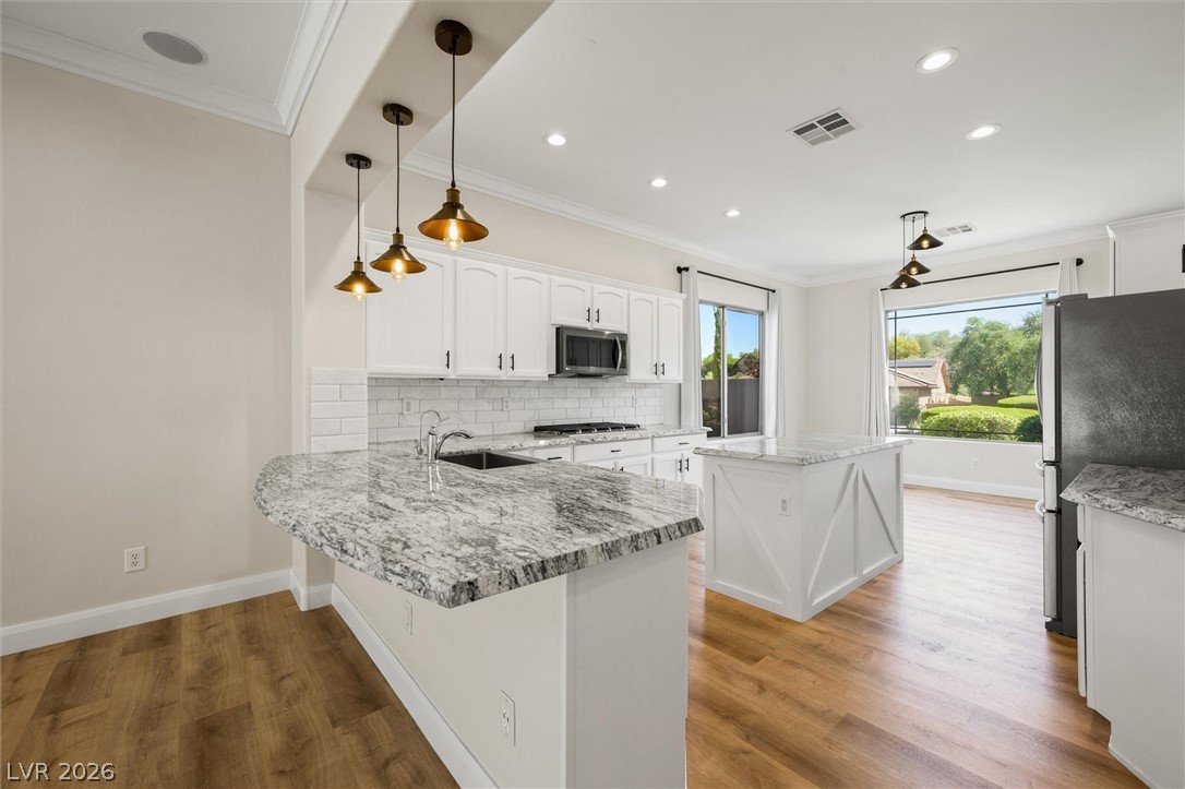 7 Stonemark Henderson NV 89052