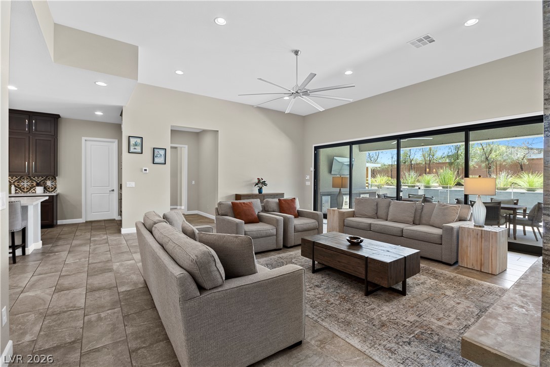 8479 Hickam Avenue Las Vegas NV 89129
