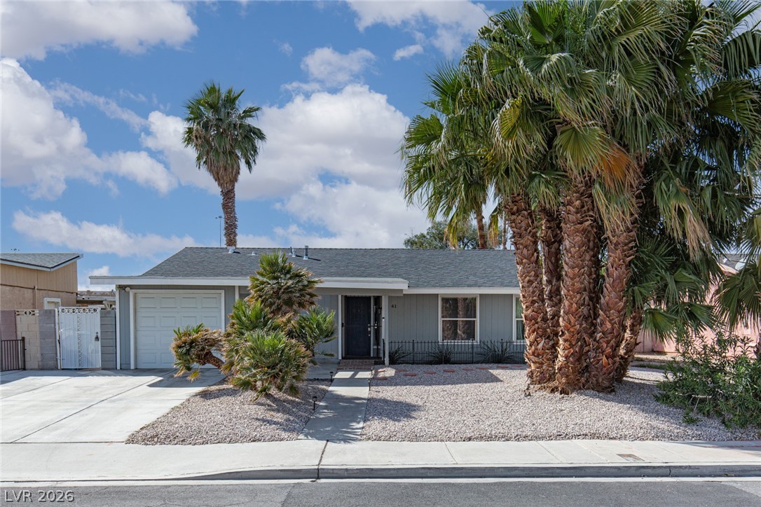 41 Del Amo Drive Las Vegas NV 89110