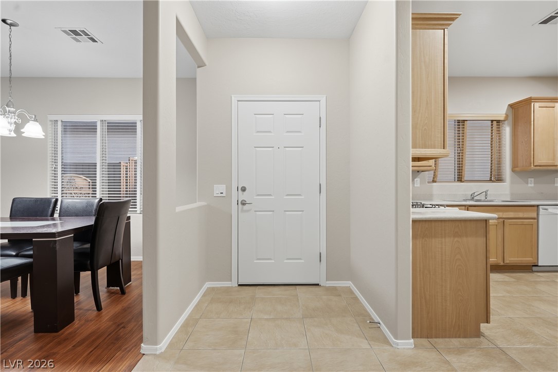 3872 Paint Court Las Vegas NV 89122