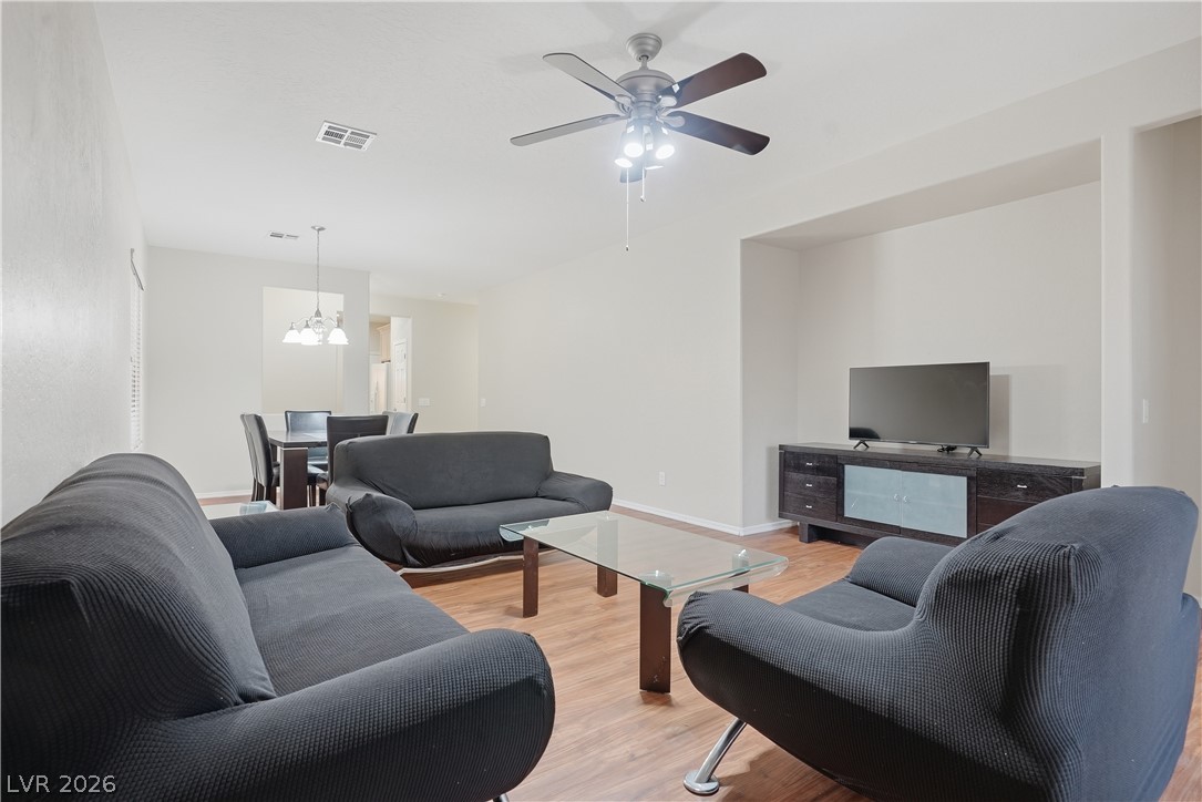 3872 Paint Court Las Vegas NV 89122