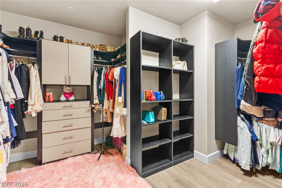 4211 Abernethy Forest Place Las Vegas NV 89141