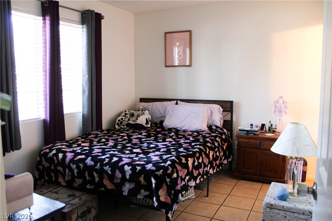2121 Twickenham Place B Las Vegas NV 89108