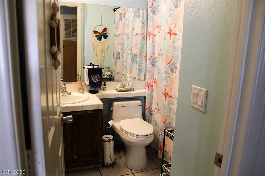 2121 Twickenham Place B Las Vegas NV 89108